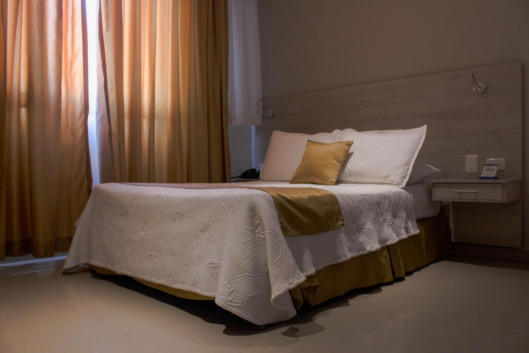 Cartagena Hotel Dorado Plaza Bocagrande מראה חיצוני תמונה